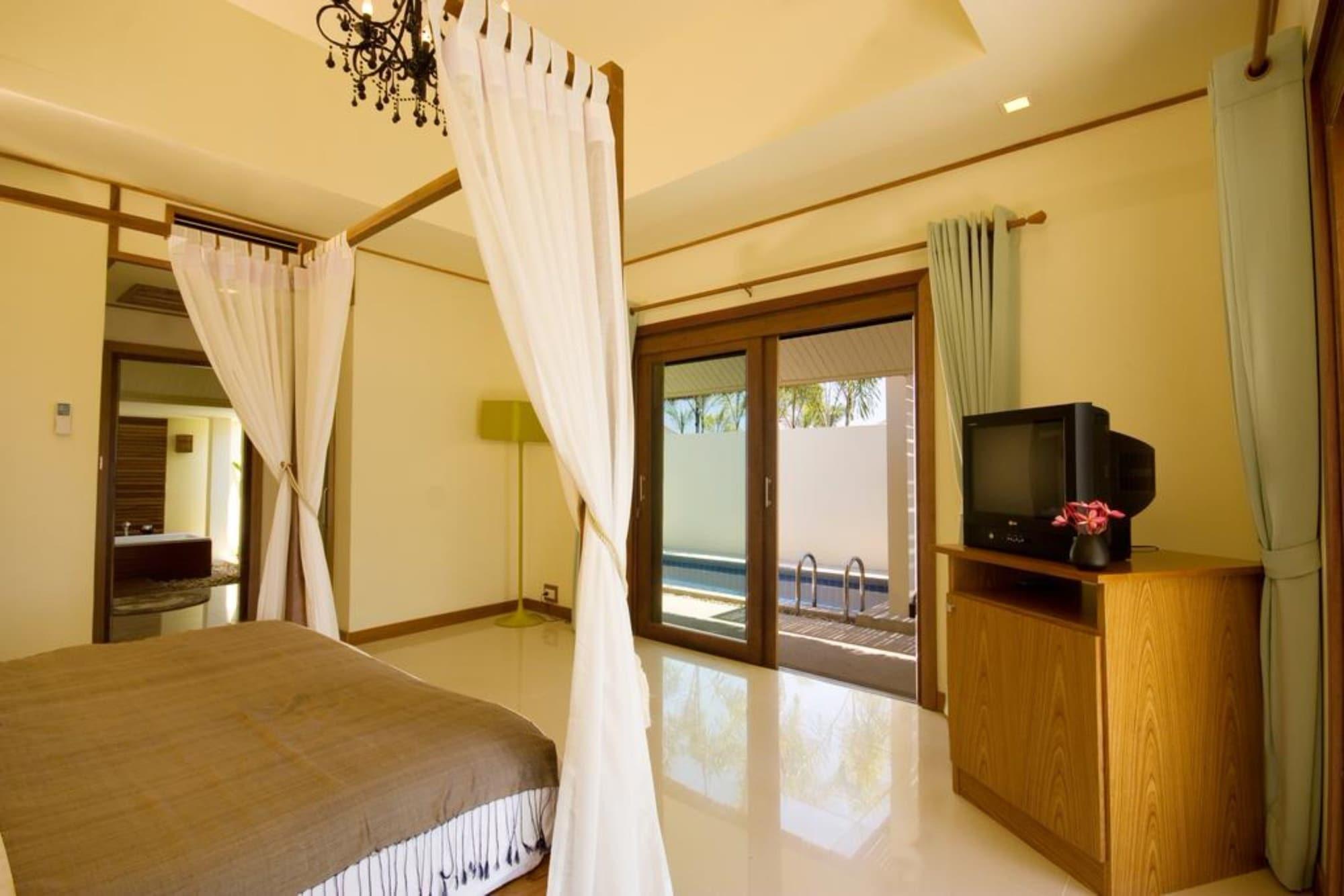 Nantra De Deluxe Hotel Had Yao Beach Exterior photo