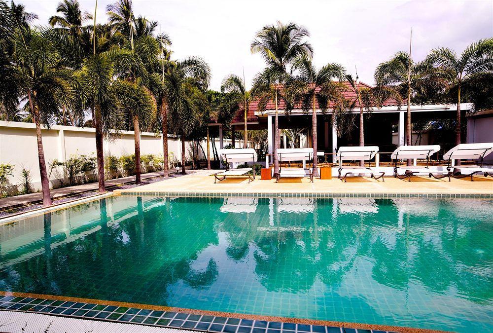 Nantra De Deluxe Hotel Had Yao Beach Exterior photo