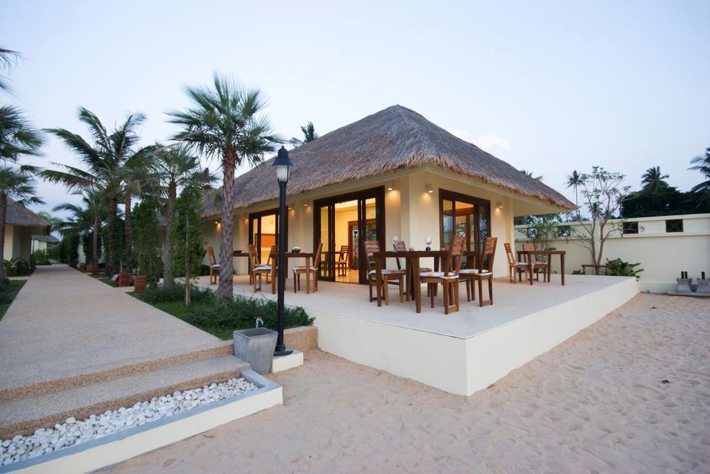Nantra De Deluxe Hotel Had Yao Beach Exterior photo